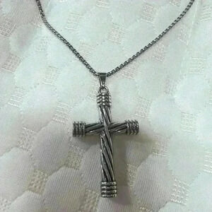 Trendy Pendant Necklace  Collection